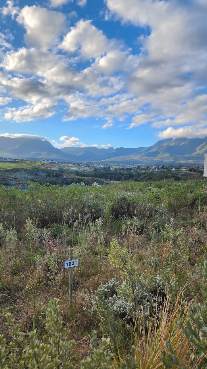 0 Bedroom Property for Sale in Kingswood Golf Estate Western Cape